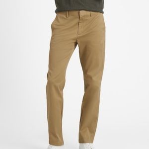 Men’s Banana Republic Chino Pants
